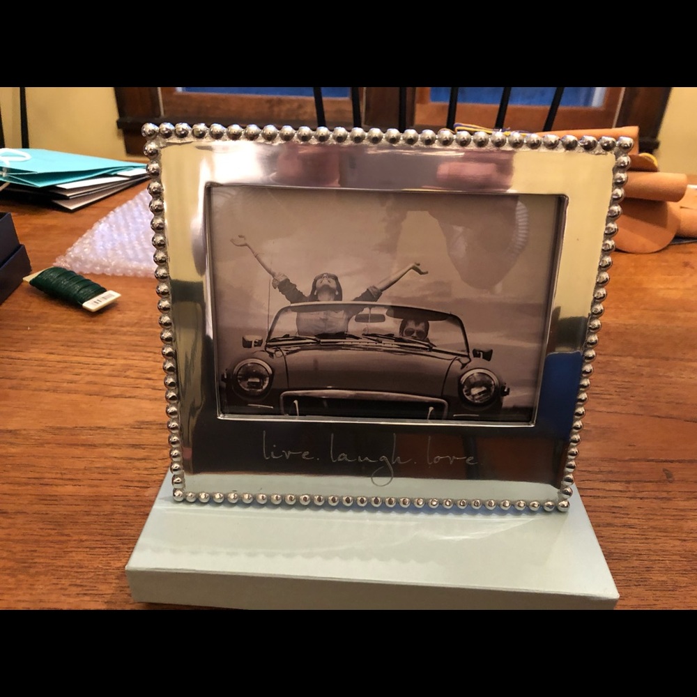 Mariposa frame